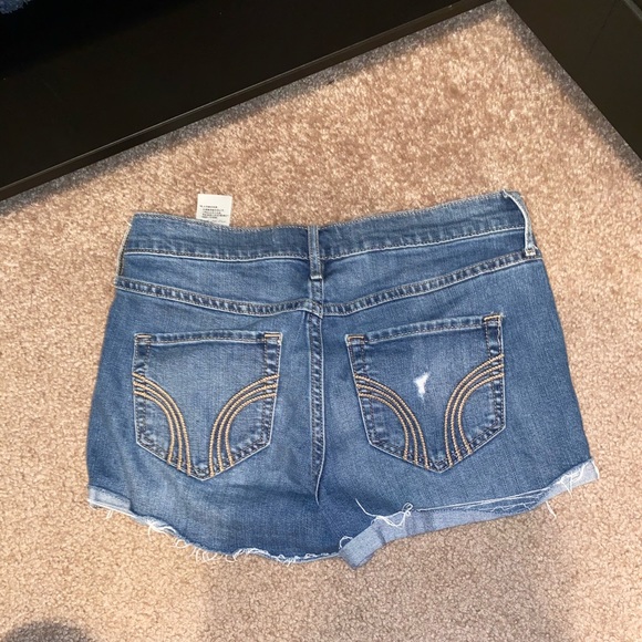 Hollister shorts - Picture 3 of 3